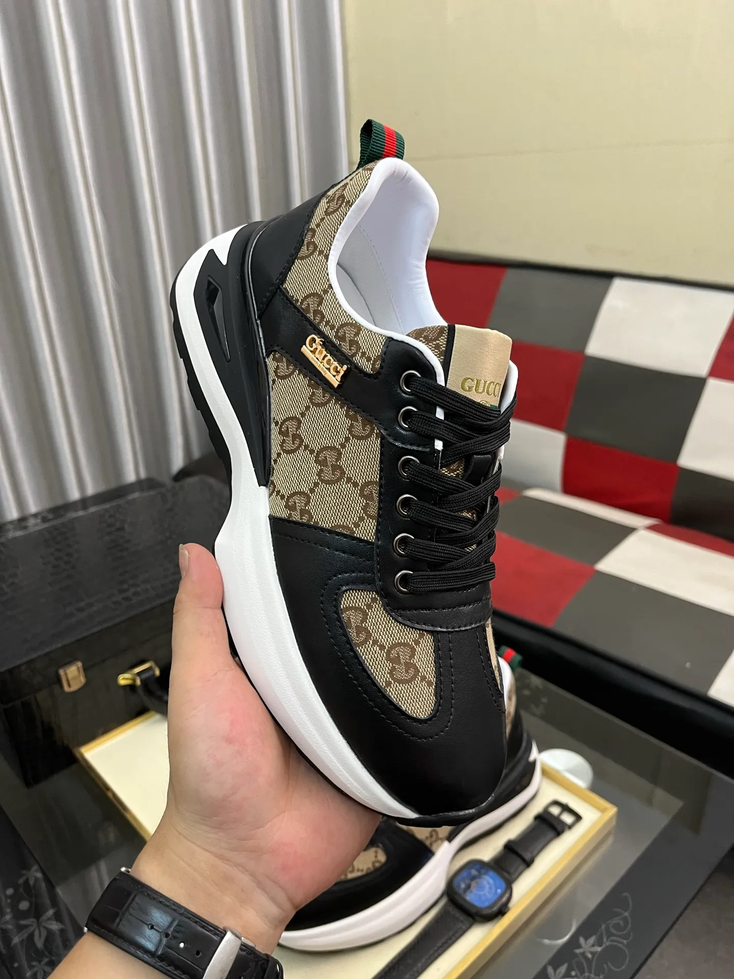 Men's Men's Shoes💰458⌚️⌚️[GUCCI] Gucci men's casual shoes are absolutely popular🔥The ultimate matching item for trendy men! The charm of super texture is irresistible, the main recommendation, the flower leather color is bright! The upper is made of high-quality brand printed fabric with cowhide, breathable leather lining and wear-resistant rubber sole, noble and elegant! Extremely comfortable🎁🎁You can be as handsome as you want💪 38-444️⃣colors available